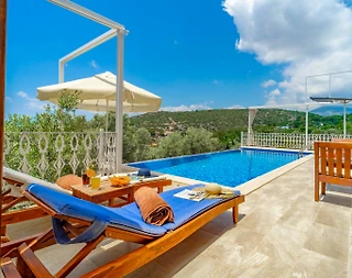 Kaş Üzümlü'de Muhteşem Doğa Manzaralı, Özel Havuzlu, Konforlu Villa - 3