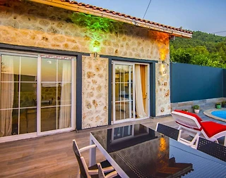 Kaş Üzümlü'de Muhteşem Doğada, Özel Havuzlu, Balayı Villası - 3