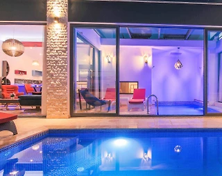 Kaş Üzümlü'de Muhteşem Doğada, Özel Havuzlu, Sinema Odalı, Lüks Villa - 4