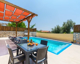 Kaş Üzümlü'de Nezih Konumda, Özel Havuzlu, Jakuzili Bungalov - 5