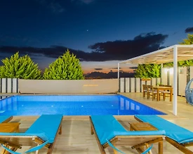 Kaş Üzümlü'de Nezih Konumda, Özel Havuzlu, Jakuzili Villa - 2