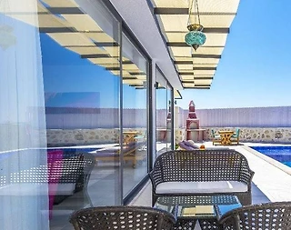 Kaş Üzümlü'de Nezih Konumda, Özel Havuzlu, Kiralık Balayı Villası - 5