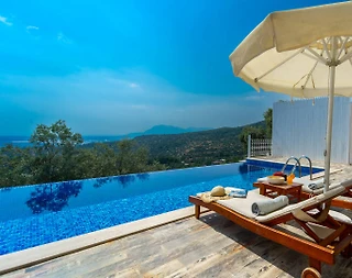 Kaş Üzümlü'de Panoramik Doğa Manzaralı, Özel Havuzlu, Konforlu Villa - 4
