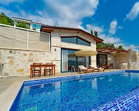 Kaş Üzümlü'de Panoramik Doğa Manzaralı, Özel Havuzlu, Konforlu Villa - 2