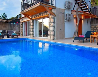 Kaş Üzümlü'de Sessiz Konumda, Özel Havuzlu, 4 Kişilik, Konforlu Villa - 2