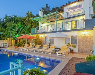 Kaş Üzümlü'de Yeşilliklerle Dolu Doğada, Özel Havuzlu, 3+1 Villa - 1