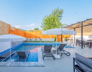 Kaş Yeşilköy'de Yeşillikler İçerisinde, Özel Havuzlu, Jakuzili Villa - 5