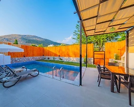 Kaş Yeşilköy'de Yeşillikler İçerisinde, Özel Havuzlu, Jakuzili Villa - 3