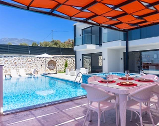 Kaş Yeşilköy'de Balayı Çiftlerine Uygun, Özel Havuzlu, Lüks Villa  - 3