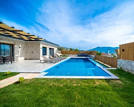 Kaş Yeşilköy'de Çekirdek Ailelere Uygun, Özel Havuzlu, 2+1 Villa - 2