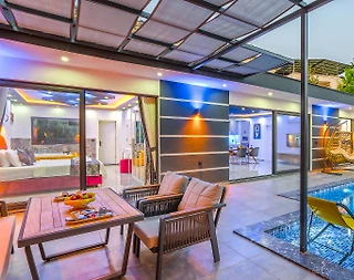 Kaş Yeşilköy'de Doğa İçerisinde, Özel Havuzlu, Konforlu Villa - 3