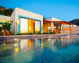 Kaş Yeşilköy'de Doğa İçerisinde, Özel Havuzlu, Saunalı Villa - 2