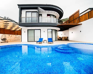 Kaş Yeşilköy'de Doğa İle İç İçe, Özel Havuzlu, Kiralık Villa - 1