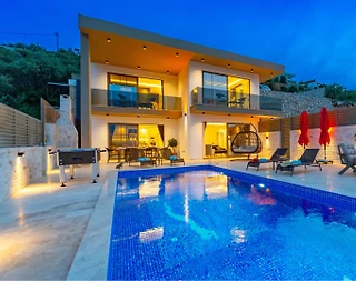Kaş Yeşilköy'de Huzurlu Doğada, Özel Havuzlu, Korunaklı Villa - 1