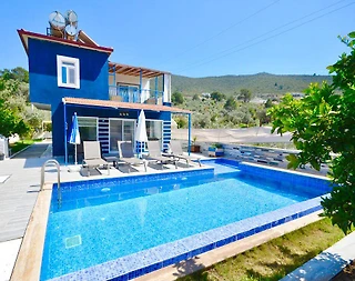 Kaş Yeşilköy'de Doğa Manzaralı, Özel Havuzlu, 2+1 Kiralık Villa  - 2