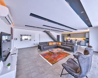 Kaş Yeşilköy'de Doğa Manzaralı, Özel Havuzlu, Konforlu Villa - 5