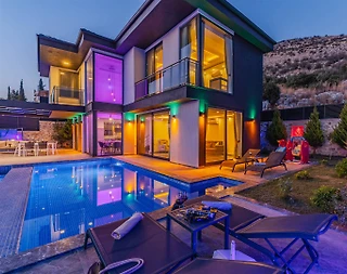 Kaş Yeşilköy'de Doğayla Baş Başa, Özel Havuzlu, Konforlu Villa - 3