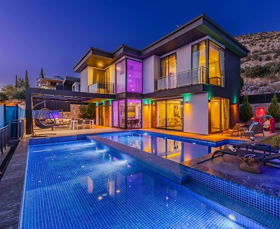 Kaş Yeşilköy'de Doğayla Baş Başa, Özel Havuzlu, Konforlu Villa - 1