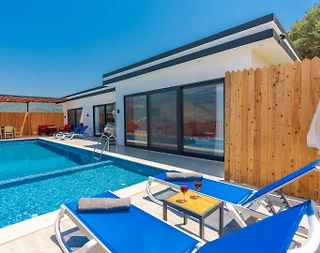 Kaş Yeşilköy'de Enfes Doğada, Özel Havuzlu, Tatil Villası - 1