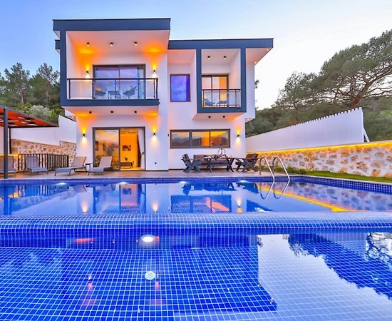 Kaş Yeşilköy'de Eşsiz Doğa İçinde, Özel Havuzlu, Lüks Villa - 1