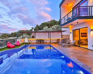 Kaş Yeşilköy'de Eşsiz Doğa İçinde, Özel Havuzlu, Lüks Villa - 3