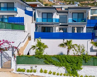 Kaş Yeşilköy'de Modern Tasarımlı, Özel Havuzlu, Jakuzili, Lüks Villa - 1