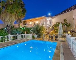 Kaş Yeşilköy'de Muhteşem Doğada, Özel Havuzlu, Tatil Villası - 1