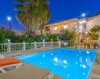 Kaş Yeşilköy'de Muhteşem Doğada, Özel Havuzlu, Tatil Villası - 2