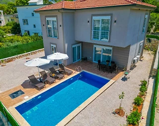 Kaş Yeşilköy'de Yeşillikler İçerisinde, Özel Havuzlu, Lüks Villa - 5
