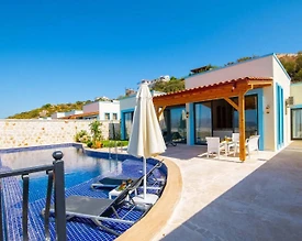 Kaş Yeşilköy'de Şehrin Gürültüsünden Uzakta, Özel Havuzlu, Kiralık Villa - 3