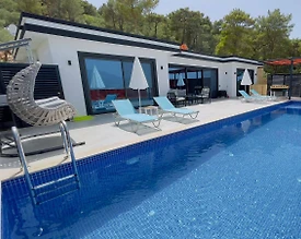Kaş Yeşilköy'de Yeşillikler İçerisinde, Özel Havuzlu, 2+1 Villa - 3
