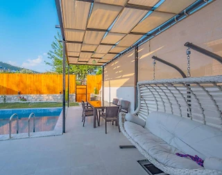 Kaş Yeşilköy'de Yeşillikler İçerisinde, Özel Havuzlu, Jakuzili Villa - 5