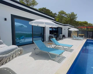 Kaş Yeşilköy'de Yeşillikler İçerisinde, Özel Havuzlu, Konforlu Villa - 3