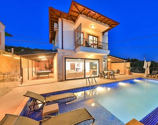 Kaş Andifli'de Elverişli Konumda, Özel Havuzlu, Kiralık Villa - 2