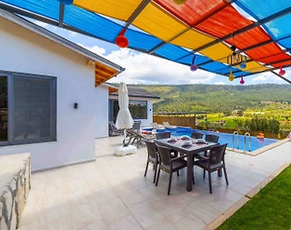 Kaş Hacıoğlan'da Doğa Manzaralı, Özel Havuzlu, Çocuk Oyun Alanlı Villa - 4