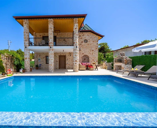 Kaş Pınarbaşı'nda Doğa İçerisinde, Özel Havuzlu, 6 Kişilik Villa - 1
