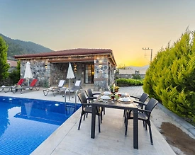 Fethiye Kayaköy'de Çekirdek Ailelere Uygun, Özel Havuzlu, Taş Villa - 3
