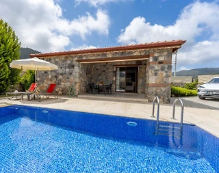 Fethiye Kayaköy'de Çekirdek Ailelere Uygun, Özel Havuzlu, Taş Villa - 4