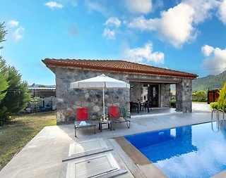 Fethiye Kayaköy'de Çekirdek Ailelere Uygun, Özel Havuzlu, Taş Villa - 2