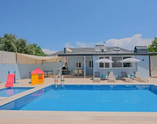 Muğla Fethiye'de Yeşillikler İçerisinde, Özel Havuzlu, Kiralık Villa - 2