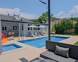 Muğla Fethiye'de Yeşillikler İçerisinde, Özel Havuzlu, Kiralık Villa - 5