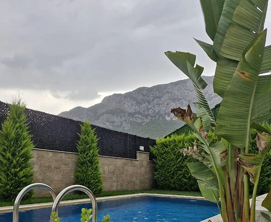Kemer Arslanbucak'ta Denize Yakın, Özel Havuzlu, 3+1 Villa - 1