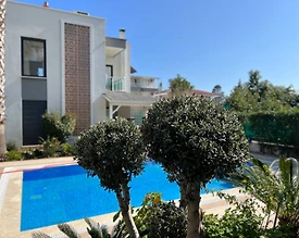 Kemer Çamyuva'da Modern Tasarımlı, Ortak Havuzlu, Kiralık Dubleks Villa - 3