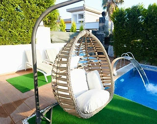 Kemer Çamyuva'da Şık Tasarımlı, Özel Isıtmalı Havuzlu, Bahçeli Villa - 4