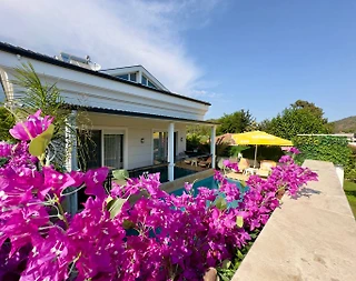 Kemer Arslanbucak'ta Merkeze Yakın Konumda, Özel Havuzlu, Şık Villa - 5