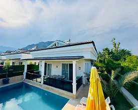 Kemer Arslanbucak'ta Merkeze Yakın Konumda, Özel Havuzlu, Kiralık Villa - 3