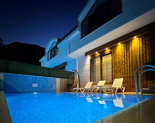 Kemer Göynük'te Çekirdek Ailelere Uygun, Özel Havuzlu, Modern Villa - 2