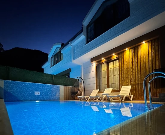 Kemer Göynük'te Çekirdek Ailelere Uygun, Özel Havuzlu, Modern Villa - 1