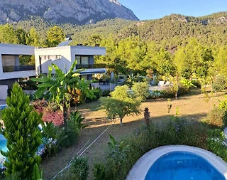 Kemer Göynük'te Doğa İle İç İçe, Özel Havuzlu, Geniş Villa - 2