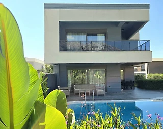 Kemer Göynük'te Elverişli Konumda, Özel Havuzlu, Kiralık Villa - 2